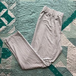 Liz Claiborne striped pajama pants size L